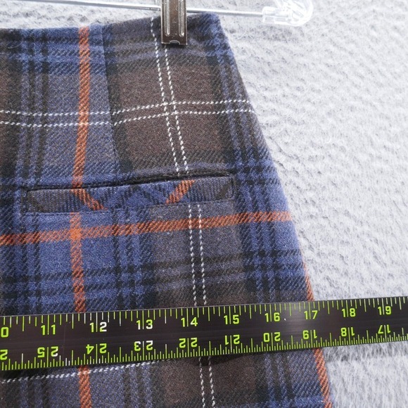 Cabi Womens Wool Blend Pencil Skirt 2 Blue Brown Tartan Plaid Pleated Ruffle Hem - Picture 8 of 13